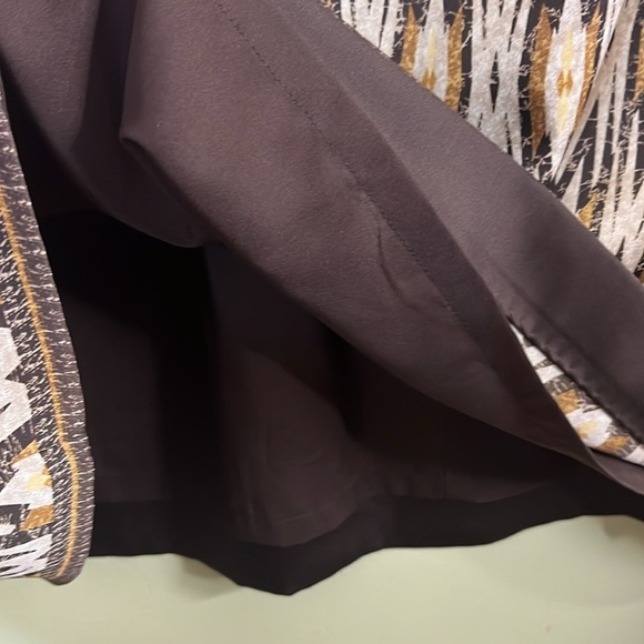 Chico's diamond ikat pull on elastic waistband Brown and Tan Patterned Skirt - Picture 10 of 14